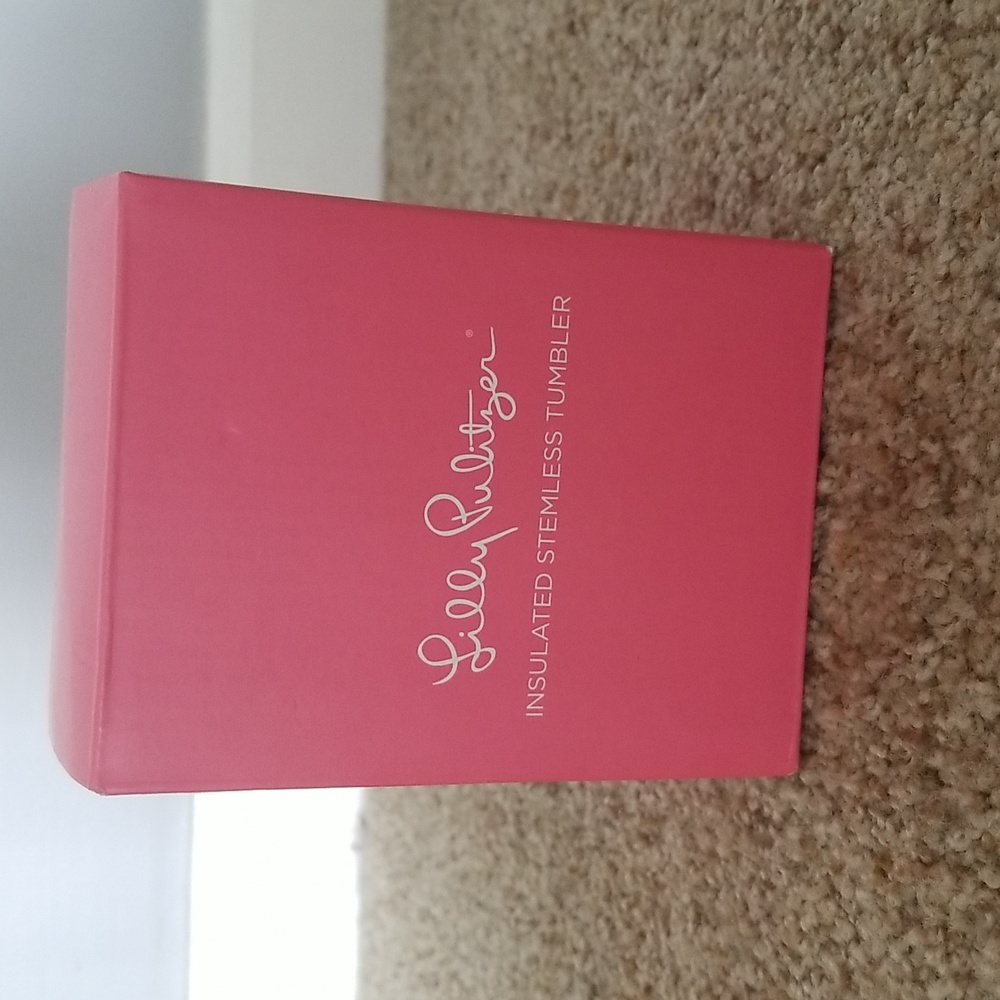 Lilly Pulitzer "Beach You to It" 12 oz Tumbler New in Box - Picture 6 of 6